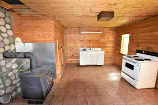 17195 350th St, Wannaska, MN 56761 - Photo 6