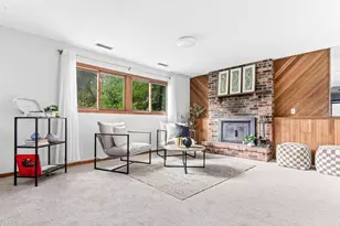 2400 E 125th St, Burnsville, MN 55337 - Photo 32