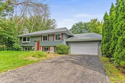 2400 E 125th Street, Burnsville, MN 55337 - Photo 2