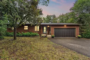 827 Badlands Rd, Hudson, WI 54016 - Photo 1