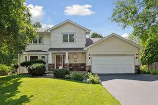 18949 Nature Ln, Eden Prairie, MN 55346 - Photo 1