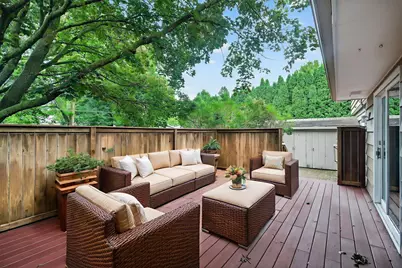 559 21st Street NE, Rochester, MN 55906 - Photo 6