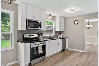 559 21st Street NE, Rochester, MN 55906 - Photo 16