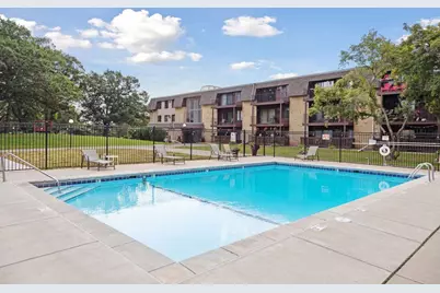 3399 Kent Street #211, Shoreview, MN 55126 - Photo 4