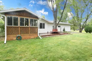 442 Aberdeen Dr, Waite Park, MN 56387 - Photo 4