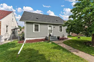 1729 Sherwood Ave, Saint Paul, MN 55106 - Photo 1