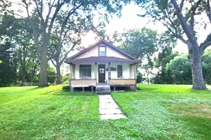 801 Summit Ave, Saint Paul Park, MN 55071 - Photo 1