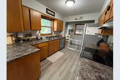 520 E 5th Street, Litchfield, MN 55355 - Photo 4