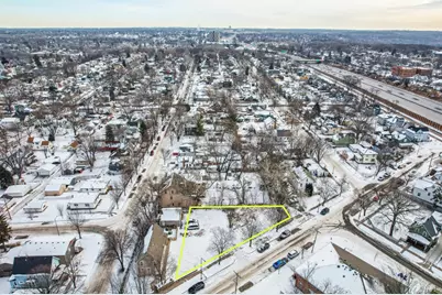 212 Maple Street, Saint Paul, MN 55106 - Photo 14