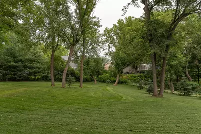 910 Folwell Drive SW, Rochester, MN 55902 - Photo 6