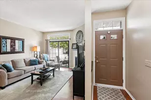 15568 Gateway Path, Apple Valley, MN 55124 - Photo 4