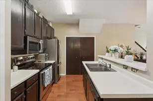 15568 Gateway Path, Apple Valley, MN 55124 - Photo 10