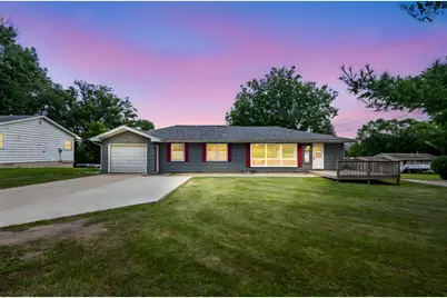 531 19th Street, Windom, MN 56101 - Photo 1