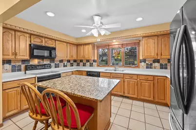 5230 Pennsylvania Avenue N, New Hope, MN 55428 - Photo 8