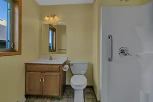 224 Harmon Ln, Litchfield, MN 55355 - Photo 12