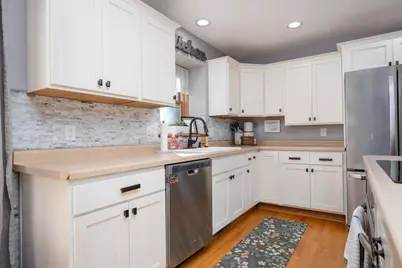 205 Evergreen Drive E, Cannon Falls, MN 55009 - Photo 6