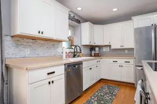 205 Evergreen Dr E, Cannon Falls, MN 55009 - Photo 6