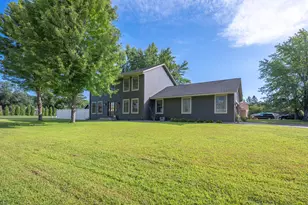 205 Evergreen Dr E, Cannon Falls, MN 55009 - Photo 38