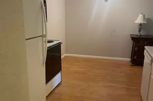 10113 W 34th St, Hopkins, MN 55305 - Photo 8