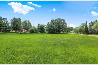 605 8th Street SW, Little Falls, MN 56345 - Photo 1