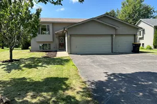 1547 Harvest Ln, Shakopee, MN 55379 - Photo 1