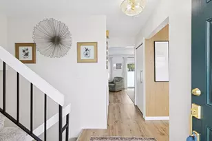 2244 Tower Ct, Woodbury, MN 55125 - Photo 2