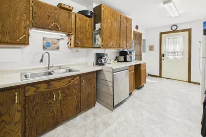 108 Central Avenue S, Bertha, MN 56437 - Photo 18