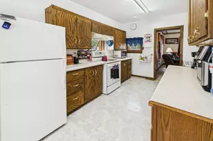 108 Central Ave S, Bertha, MN 56437 - Photo 6