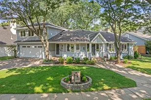 5615 Woodcrest Dr, Edina, MN 55424 - Photo 1
