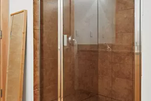 215 10th Ave S, Minneapolis, MN 55415 - Photo 28