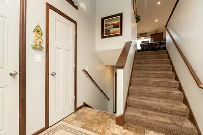 1106 Mulberry Avenue NE, Montgomery, MN 56069 - Photo 4