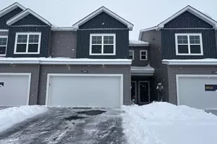 23185 Creekview Ct, Rogers, MN 55374 - Photo 2