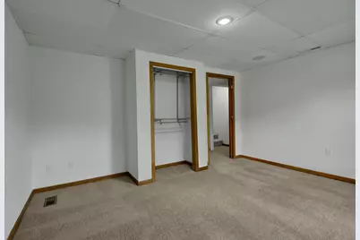 6281 Whispering Oaks Drive, Eden Prairie, MN 55346 - Photo 30