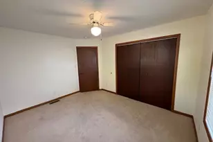 6281 Whispering Oaks Dr, Eden Prairie, MN 55346 - Photo 18