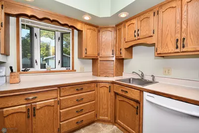 1121 15 1/2 Street N, Moorhead, MN 56560 - Photo 14