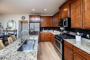 21023 Itami Trail, Lakeville, MN 55044 - Photo 18