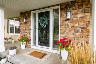 21023 Itami Trail, Lakeville, MN 55044 - Photo 2