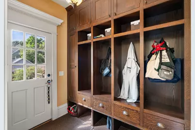 884 Lincoln Avenue, Saint Paul, MN 55105 - Photo 24