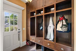 884 Lincoln Ave, Saint Paul, MN 55105 - Photo 24