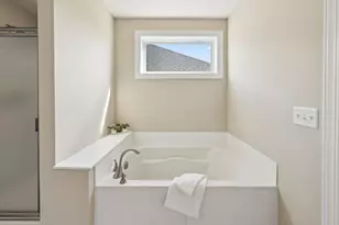 5115 Kimberly Ln N, Plymouth, MN 55446 - Photo 40