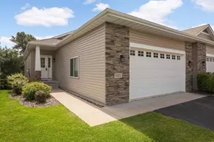 6101 Boulder Ridge Dr, Rockford, MN 55373 - Photo 1