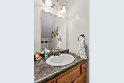 315 Roosevelt Street S #B, Cambridge, MN 55008 - Photo 10