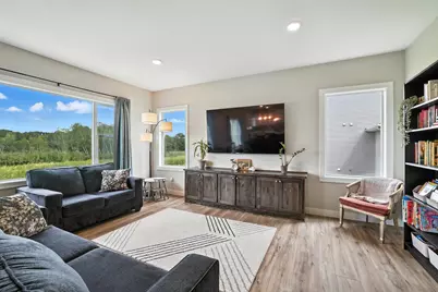 25686 Euclid Avenue, Wyoming, MN 55092 - Photo 6