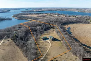 24352 474 Ln, Elysian Twp, MN 56028 - Photo 2