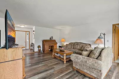 11331 Lakeview Heights Road, Pine City, MN 55063 - Photo 18