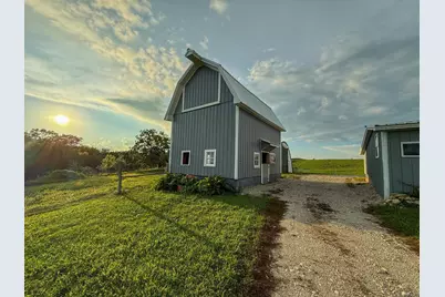 39871 State Hwy 44, Mabel, MN 55954 - Photo 14