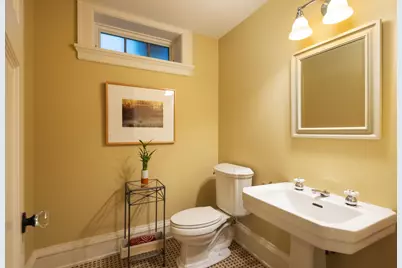 2400 W Lake Of The Isles Parkway, Minneapolis, MN 55405 - Photo 52