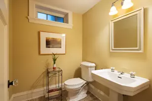 2400 W Lake of the Isles Pkwy, Minneapolis, MN 55405 - Photo 52