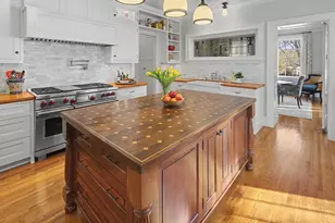 2400 W Lake of the Isles Pkwy, Minneapolis, MN 55405 - Photo 14