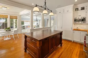 2400 W Lake of the Isles Pkwy, Minneapolis, MN 55405 - Photo 16